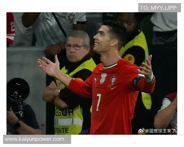 C罗专访观看次数突破450万创年度体育采访新纪录引发热议